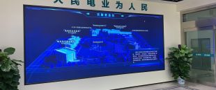 2025年LED會議平板淘汰名單：還在用單系統(tǒng)？雙系統(tǒng)鴻蒙+Windows已成巨頭標(biāo)配”